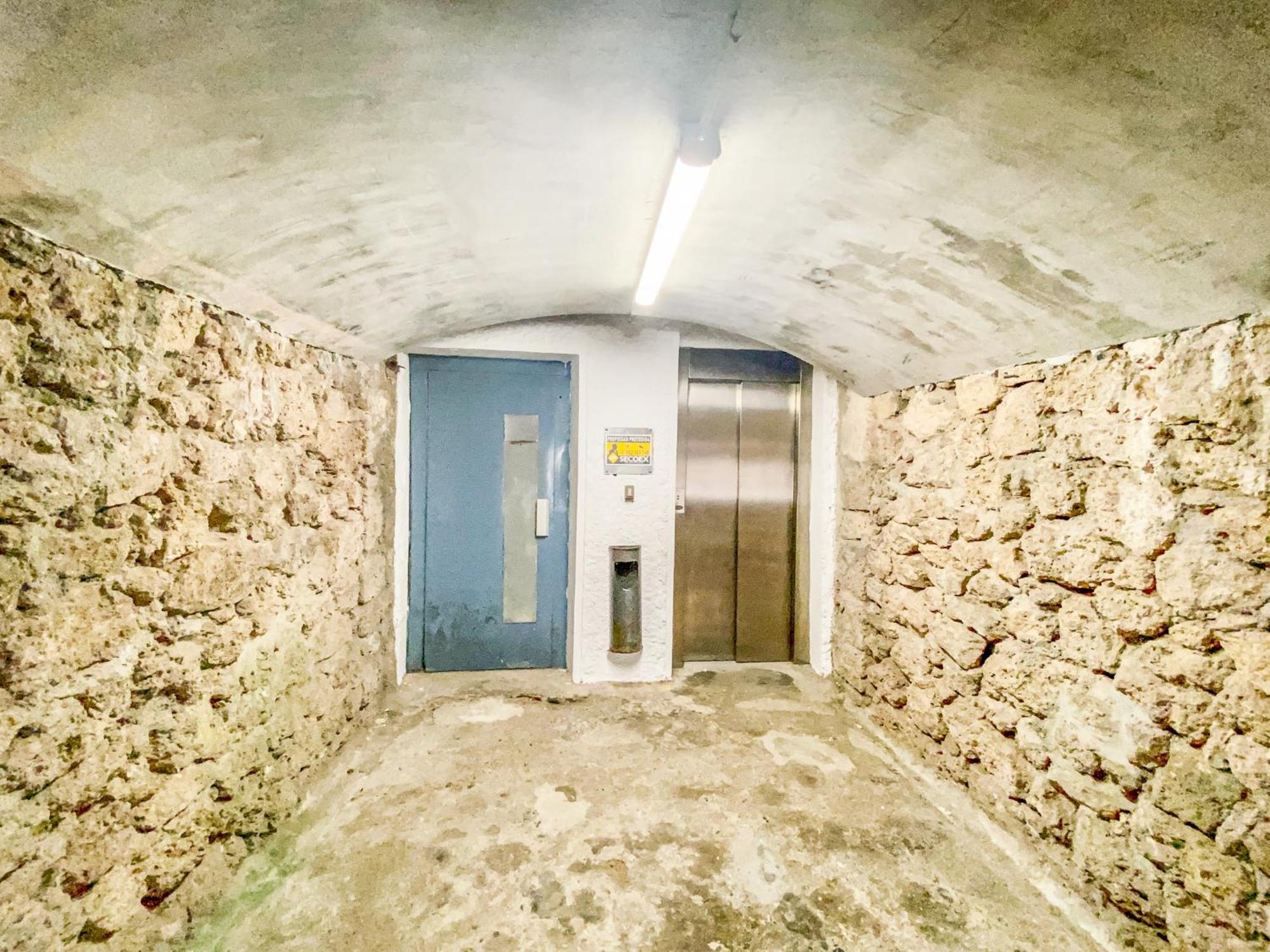 Roca Chica - Parking - Frente Playa - Terraza - Wifi - Bajondillo Y Carihuela Apartment Torremolinos Ngoại thất bức ảnh