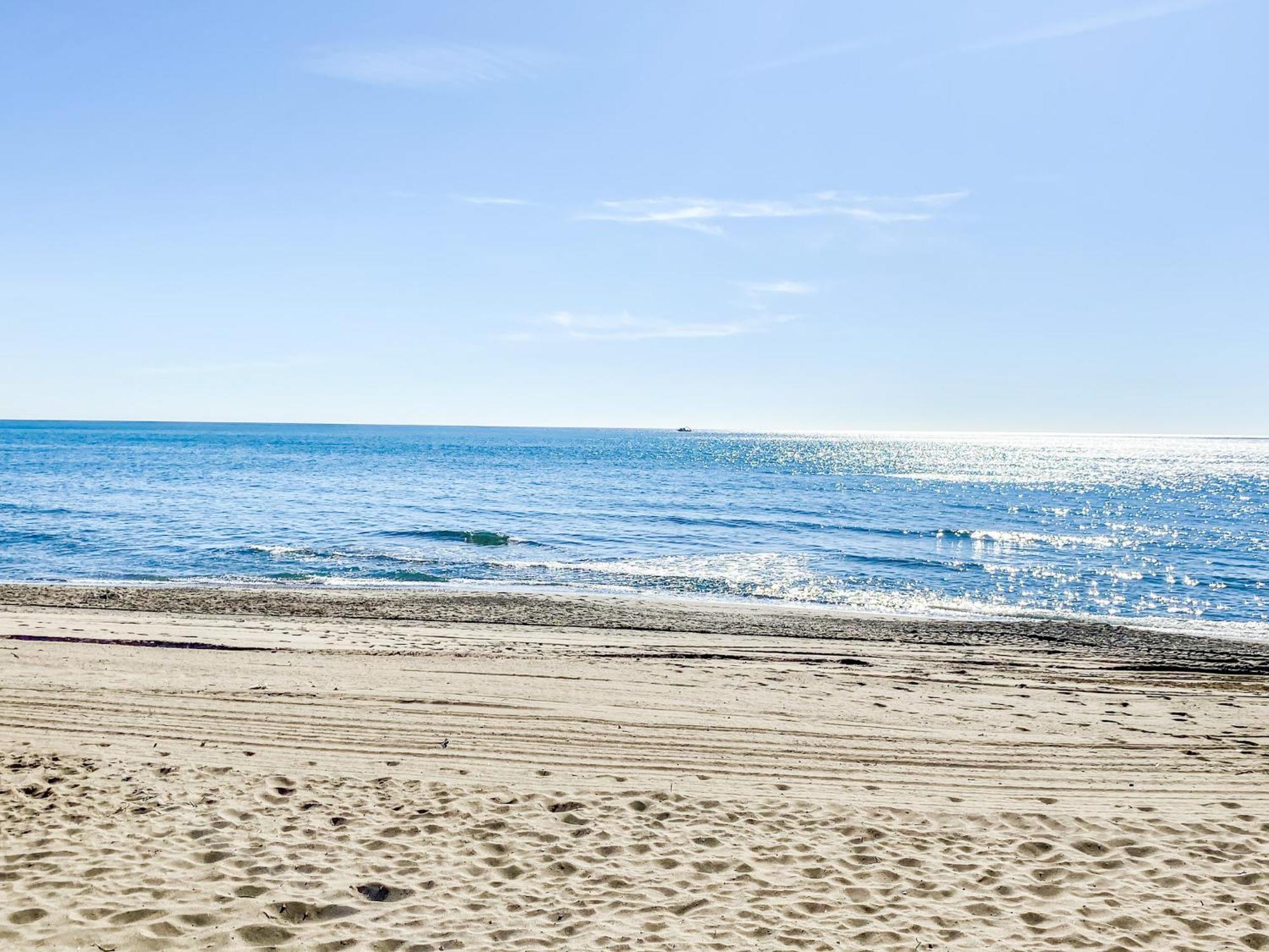 Roca Chica - Parking - Frente Playa - Terraza - Wifi - Bajondillo Y Carihuela Apartment Torremolinos Ngoại thất bức ảnh